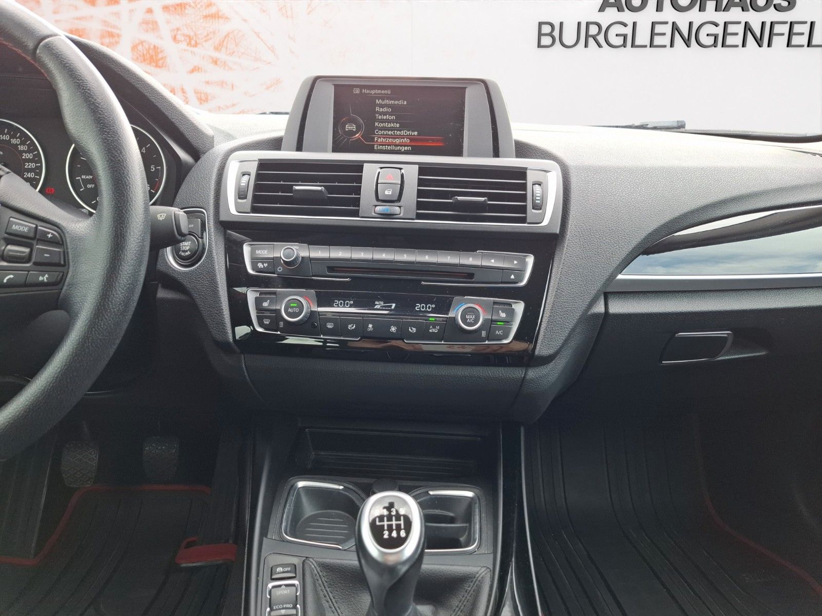 Fahrzeugabbildung BMW 118 d Sport Line ! 1te Hand ! LED ! TOP !