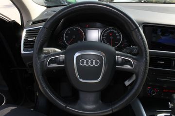 Audi Q5 3.0 TDI  QUATTRO mit XENONMMIISOFIX uvm.