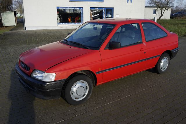 Ford Escort  1.8*1 Hand*Nur 64000 KM*