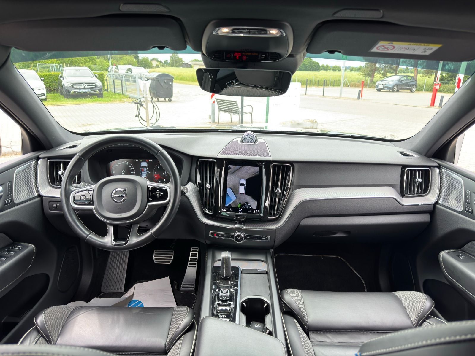 Fahrzeugabbildung Volvo XC 60 R-Design*360°Cam*Harman*21Zoll*AHK