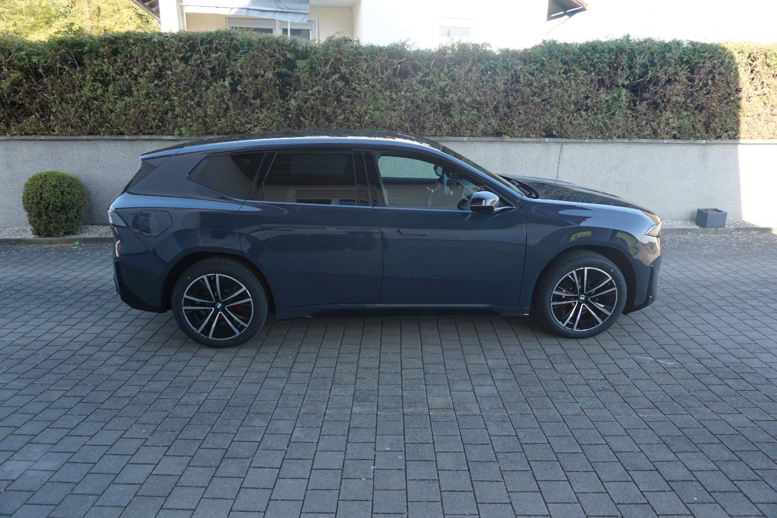 BMW iX3 50 xDrive Sportp. Pro Autobahnassistent AHK