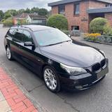 BMW 530d E61 235 PS ACC Head-Up Panorama S... - BMW 123 Kombi Gebrauchtwagen