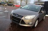 Ford Focus Lim. Titanium - Ford Focus aus 2012: Titanium