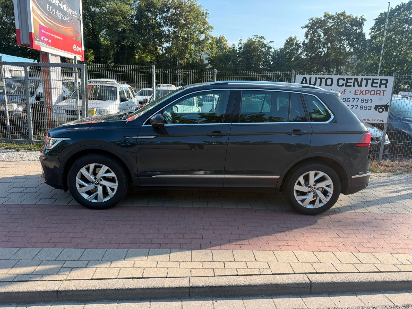 Volkswagen Tiguan Life 4Motion imagem 3