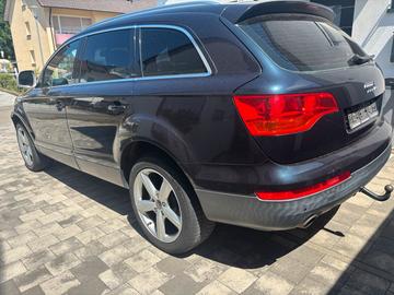صورة 6 لـ 2005 AUDI Q7