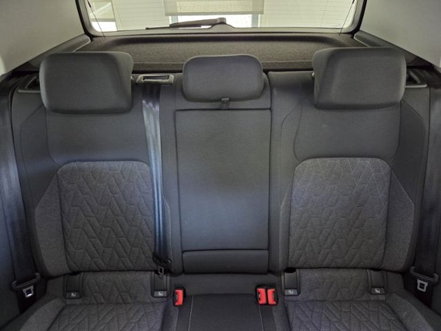 Golf VIII MOVE 1.5 TSI LED+ PANO ACC APP PDC