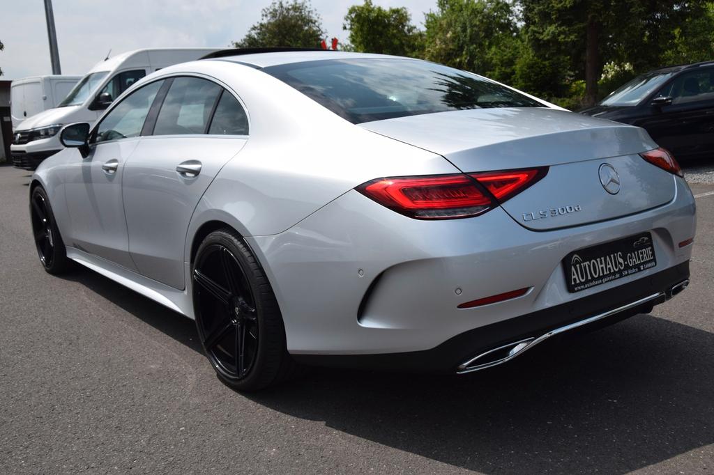 Mercedes-Benz CLS 300