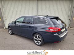 Fahrzeugabbildung Peugeot 308 SW Allure Navi LED Pano SiHz PDC Tempo
