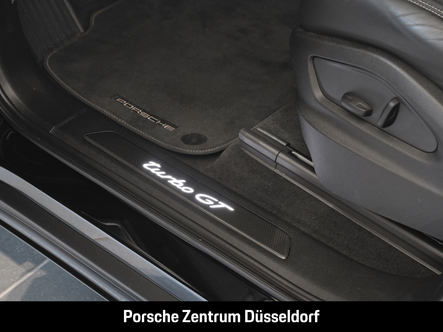Porsche Cayenne Turbo GT Burmester InnoDrive Head-Up foto 16