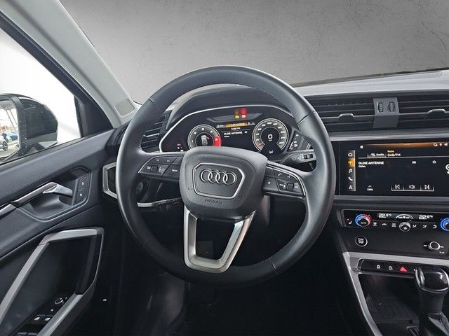 Fahrzeugabbildung Audi Q3 35 TDI advanced S tronic LED Navi Sportsitze