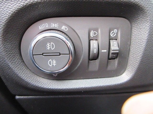 Fahrzeugabbildung Opel Corsa F Elegance 1.2T LED/NAVI/PDC/R´CAM/VIRTUAL