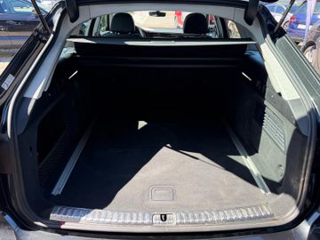 Audi A6 - 12
