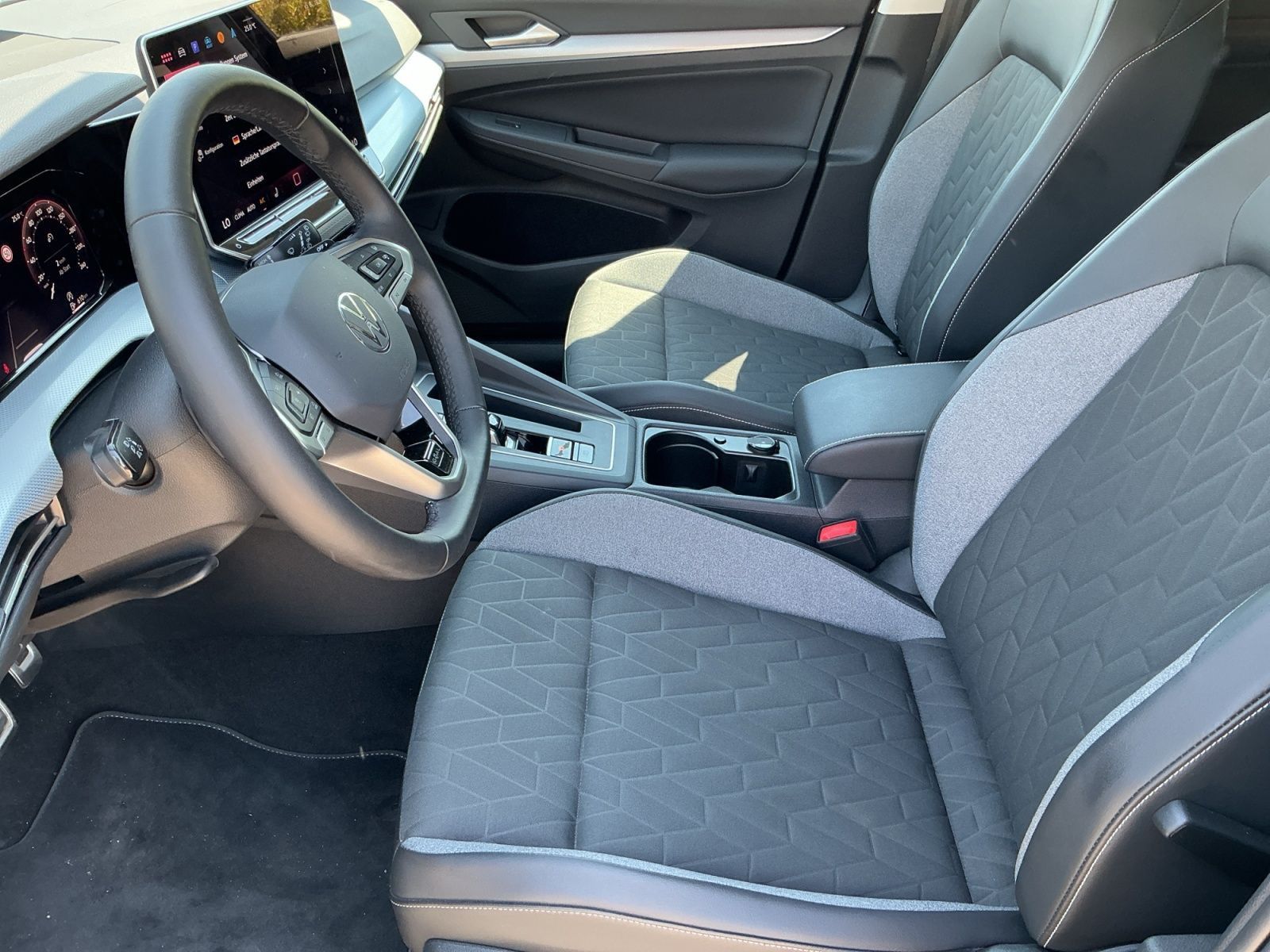 Volkswagen Golf - Bild 12