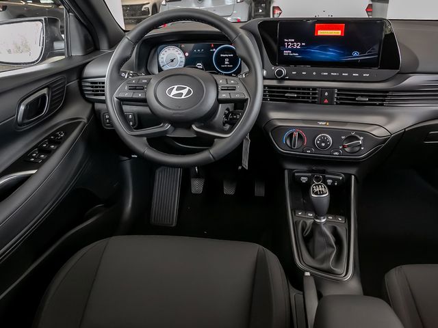 Hyundai i20 1.0 Blackline Kamera Navi BOSE Spurhalteassi