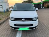 Volkswagen T5 Multivan - Volkswagen T5 Multivan in Frankfurt (Main)