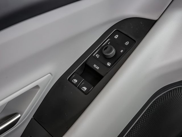 Ford Capri RWD Wärmepumpe Ergo Sitz Digi-Cockpit