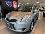 Toyota Yaris Sol / AUTOMATIK - Toyota Yaris: Sol