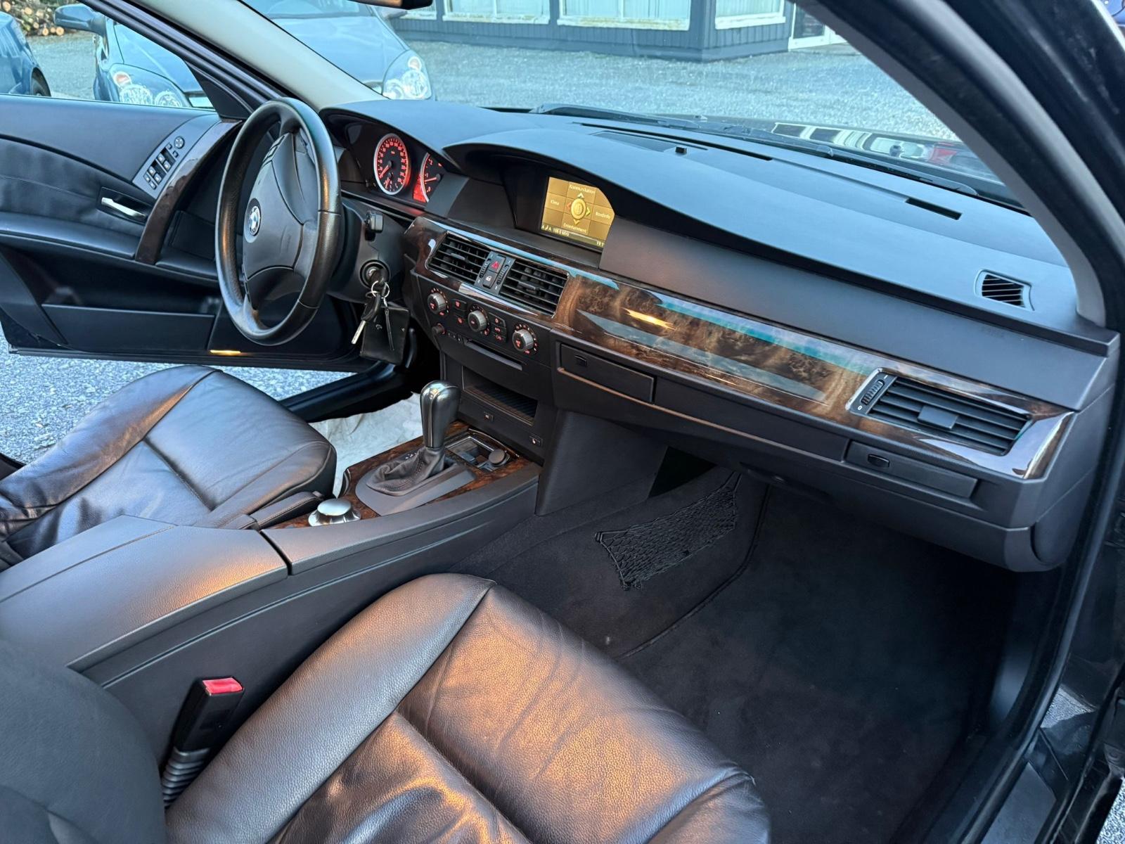 BMW 530i Lim. *90TKM*2.HAND*SCHIEBEDACH*