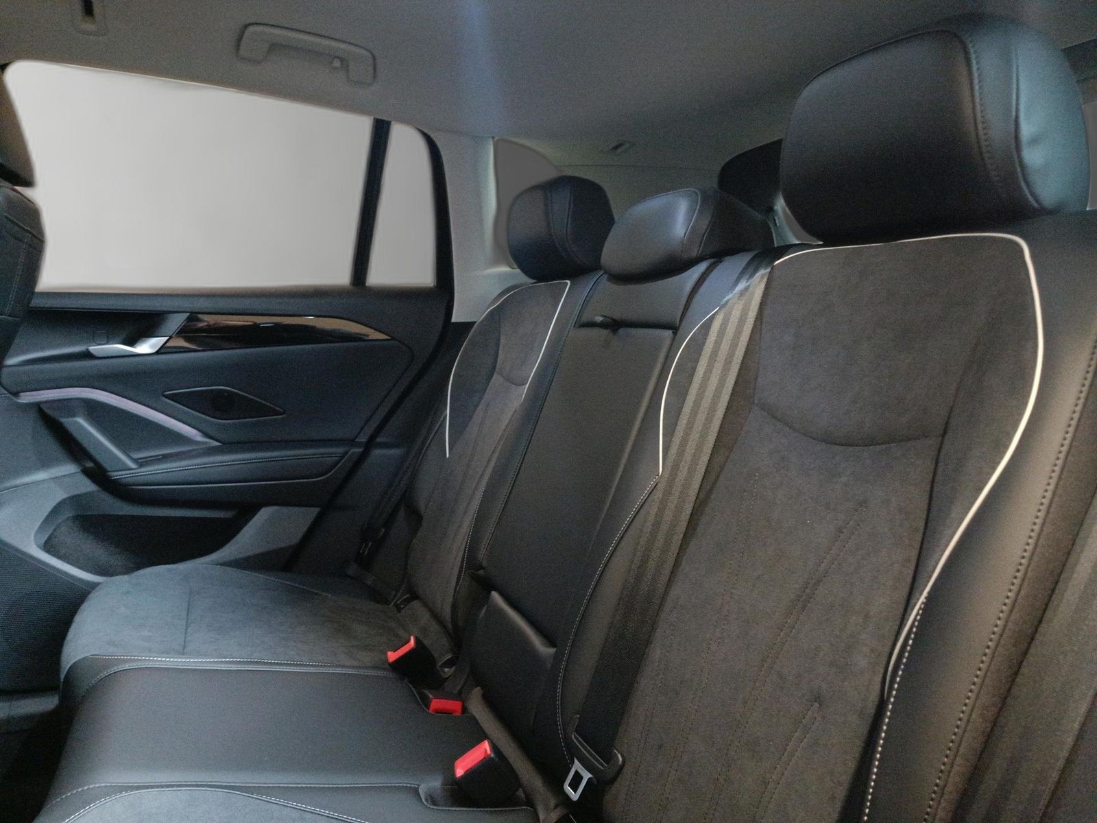 Volkswagen Tiguan - Bild 17