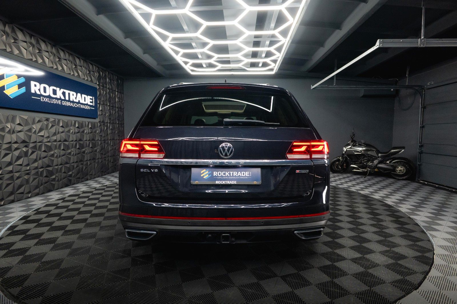 Fahrzeugabbildung Volkswagen ATLAS 3.6 4x4 SEL PREMIUM *6 Sitze*Pano*ACC*LED*