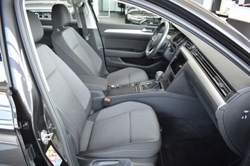 Volkswagen Passat Variant - 9