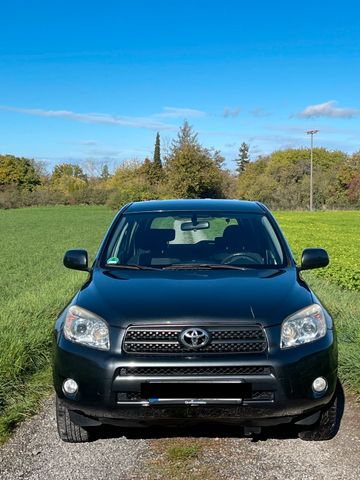 Toyota RAV 4 2.2-l-D-4D 4x4 Travel Travel