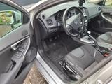 Volvo V40 D2 - top Zustand 2. Hand, Garagenwagen - Volvo V40 von privat