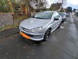 Peugeot 206CC guter Zustand frisch reparie... - Peugeot 206 in Frankfurt (Main)