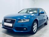 Audi A4 Lim. Attraction 1.8 TFSI * SCHIEBEDACH * AHK - Audi A4 mit Benzin-Antrieb: Limousine, 1.8
