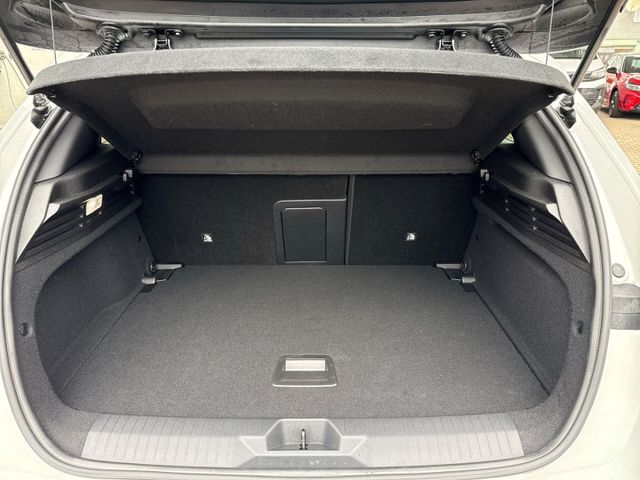 Astra GS 1.2 Turbo  APPLE/ANDROID KEYLESS SHZ LH