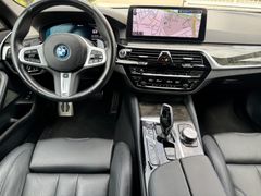 BMW 530e Touring SAG M Sport PRO*LASER*HEAD UP*