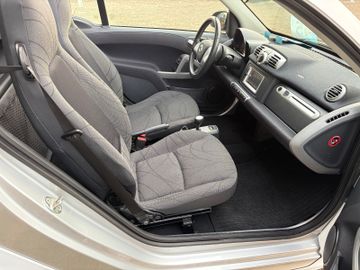 Bild 13 Smart ForTwo fortwo cabrio Easytronic +BT+ALLWETTER+