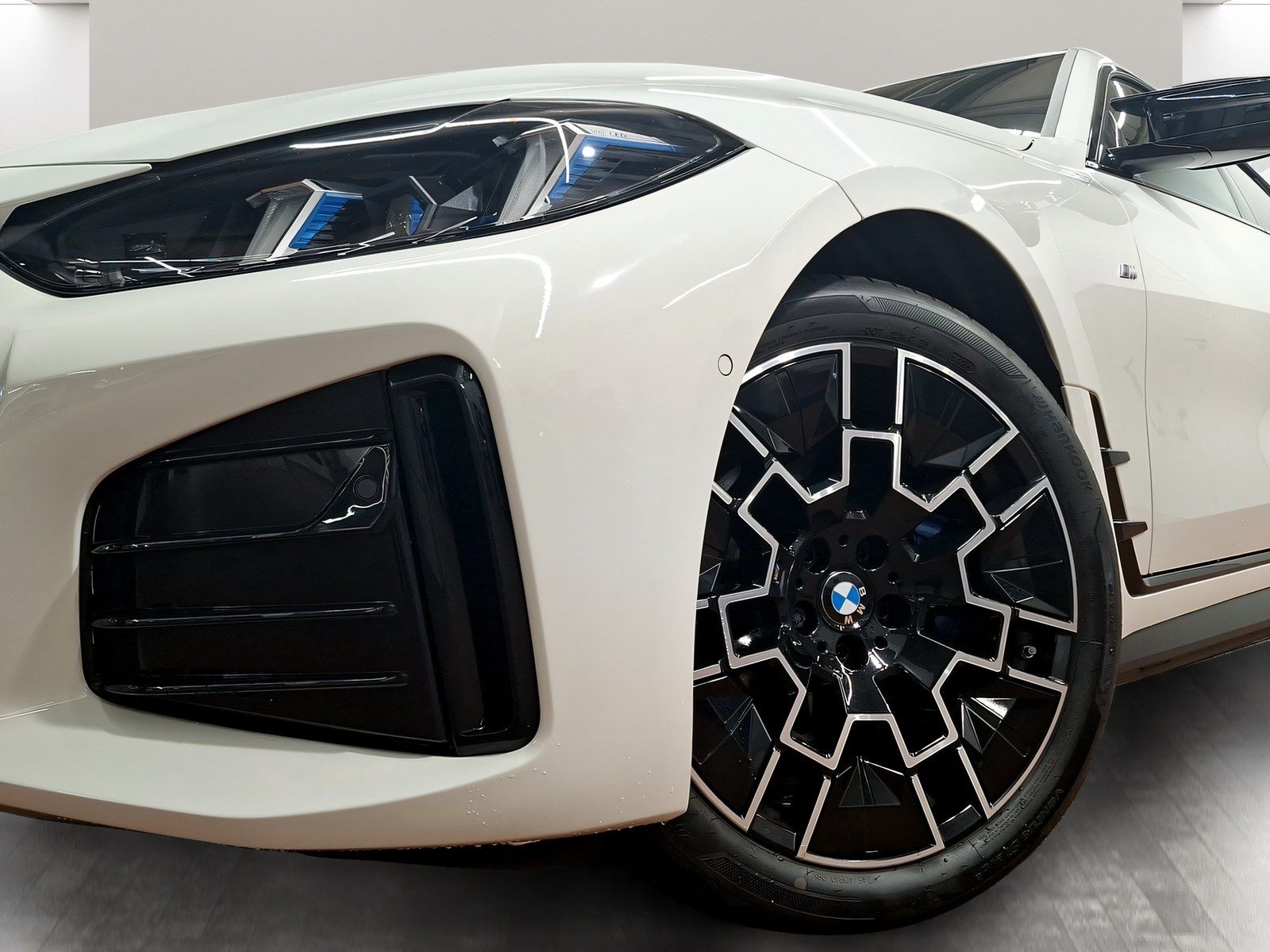 BMW i4 - Bild 8