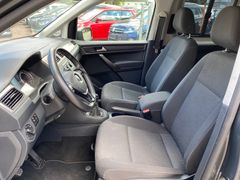 Caddy PKW Maxi-AHK--7 Sitze-Navi