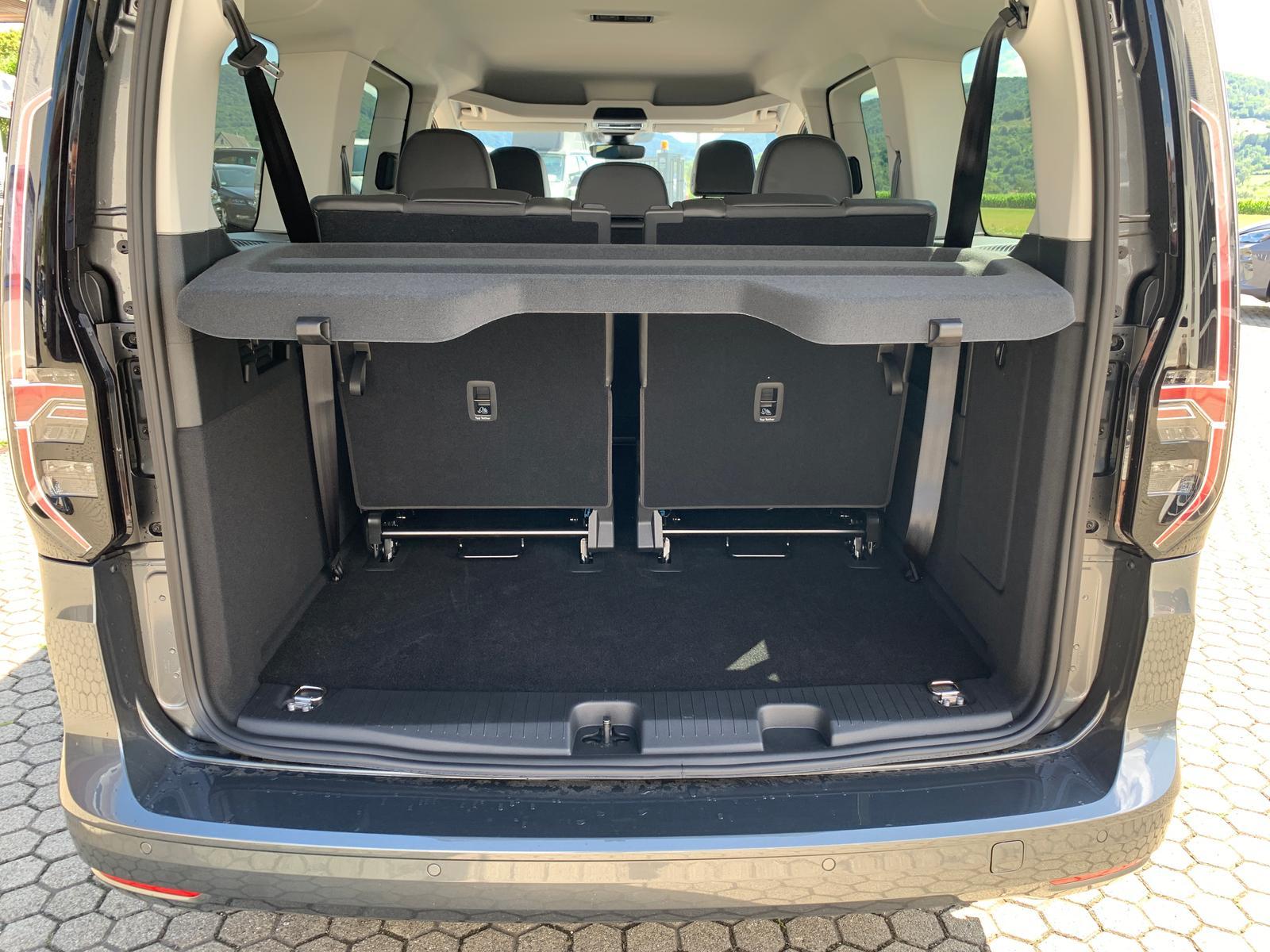 Volkswagen Caddy Maxi Style AHK Navi AppConnect Side+Lane+T
