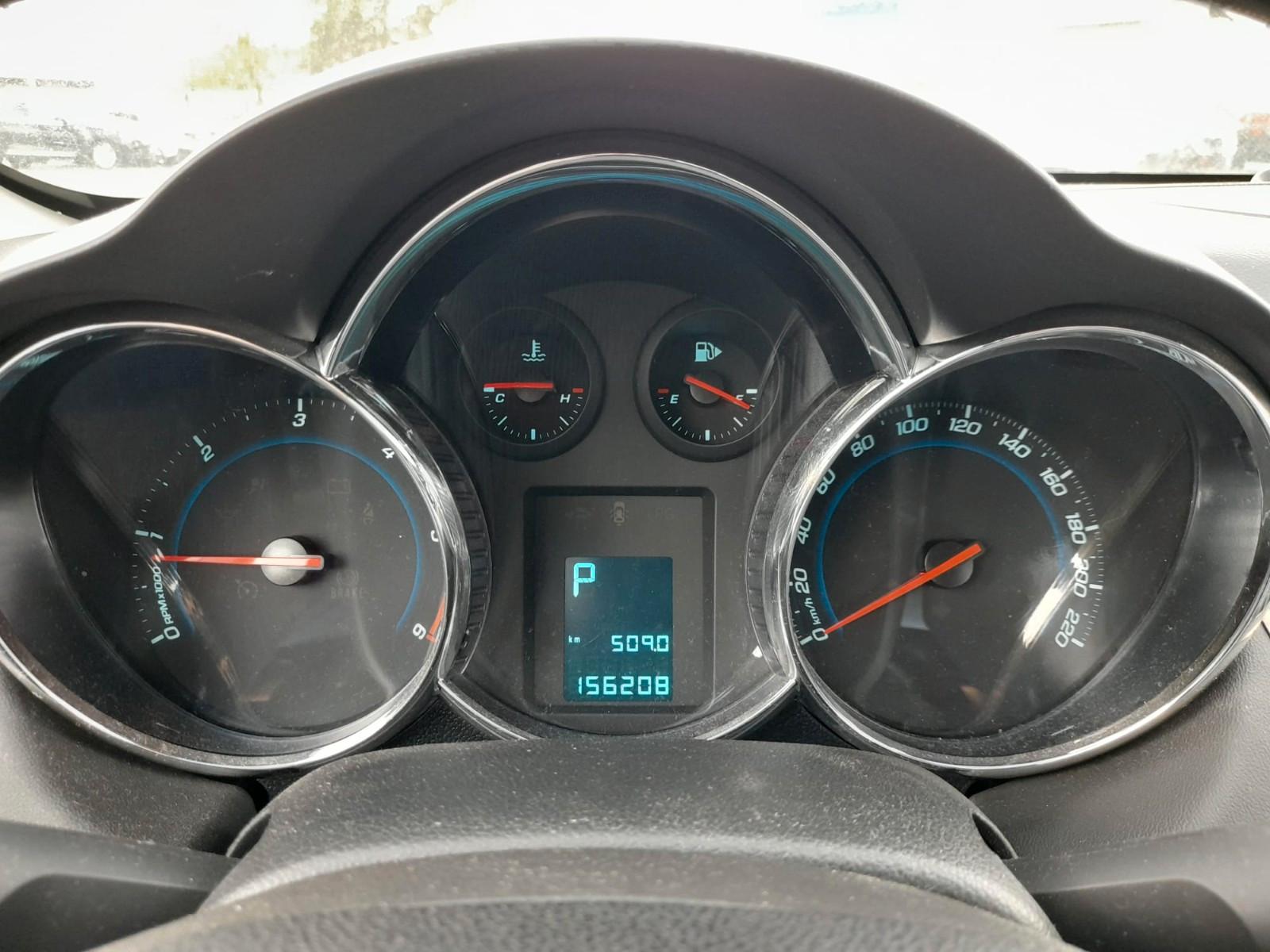 Chevrolet Cruze 2013 — photo 12