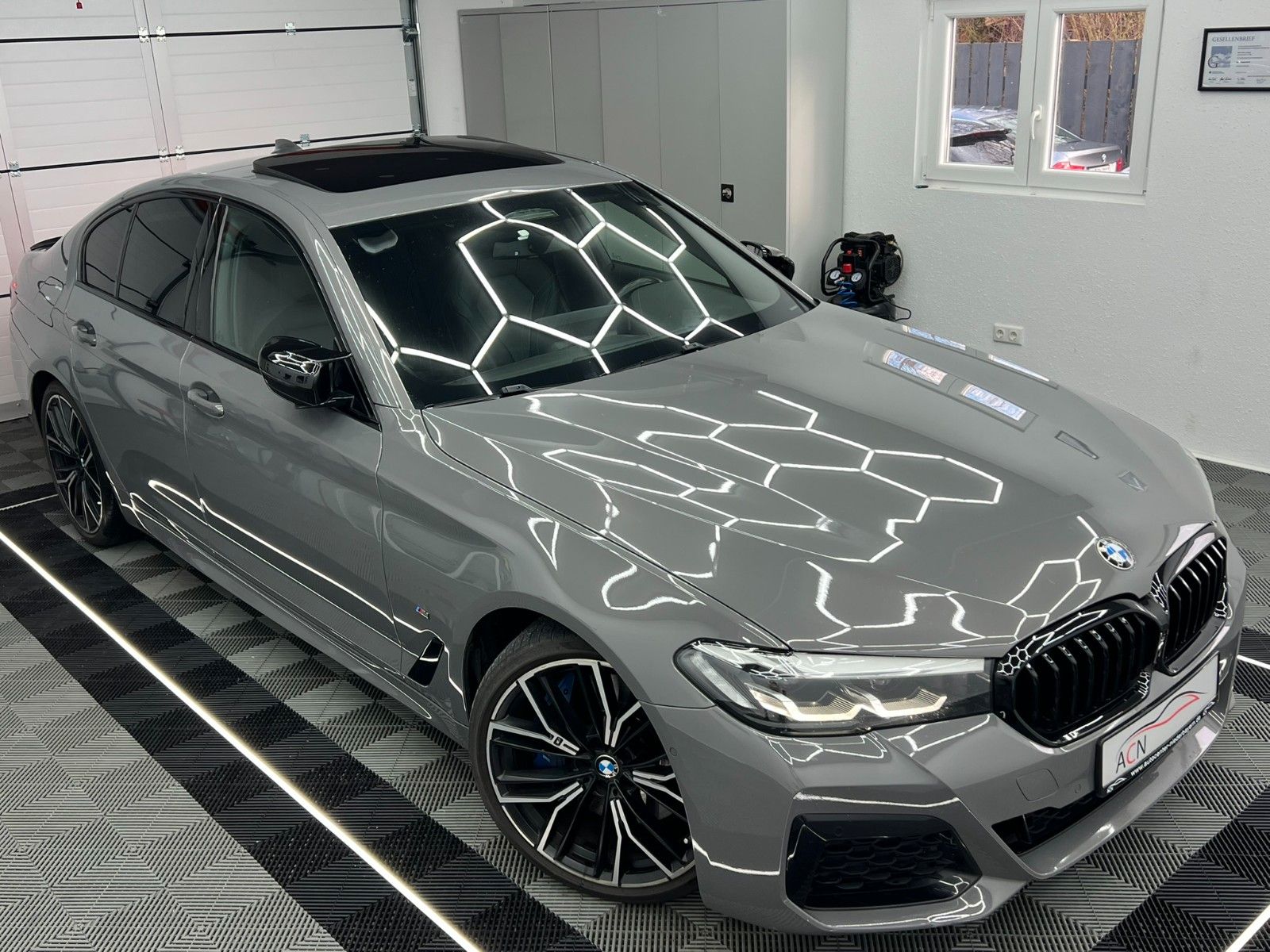 Fahrzeugabbildung BMW 530 d xDrive M SPORT/AHK/VRTL COCKPIT/eGSD/ACC