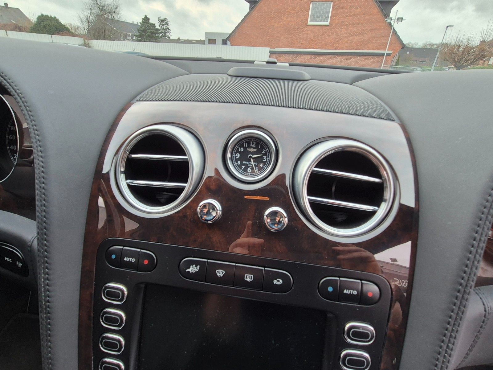 Fahrzeugabbildung Bentley Continental Flying Spur/Ausnahmezustand/Orig. km