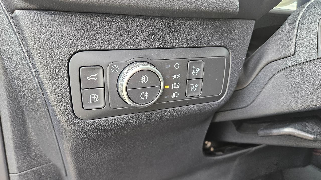 Fahrzeugabbildung Ford Kuga Plug-In Hybrid ST-Line X