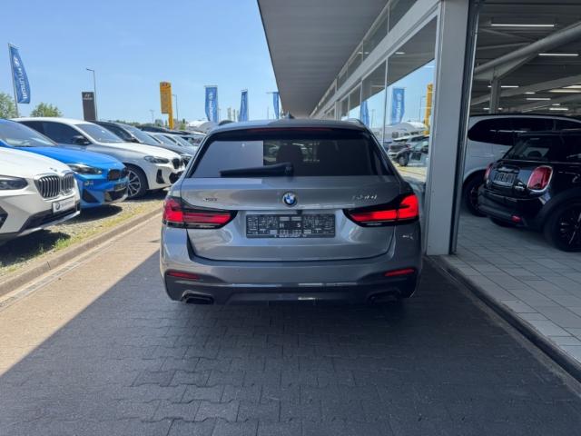 BMW 530 i xDrive Tour. A M Sport 19'' Leder AHK Alar