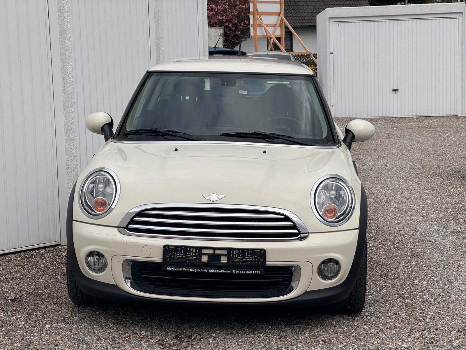 MINI Cooper Alu SHZ Klima Scheckheft nur 139tkm