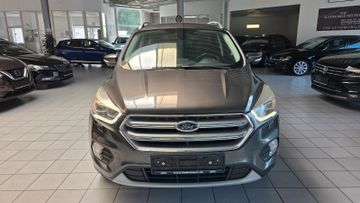 Ford Kuga - 11