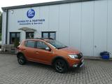 Dacia Sandero II Stepway Celebration / PDC, Navi, Temp - Dacia Sandero Gebrauchtwagen in Hamburg