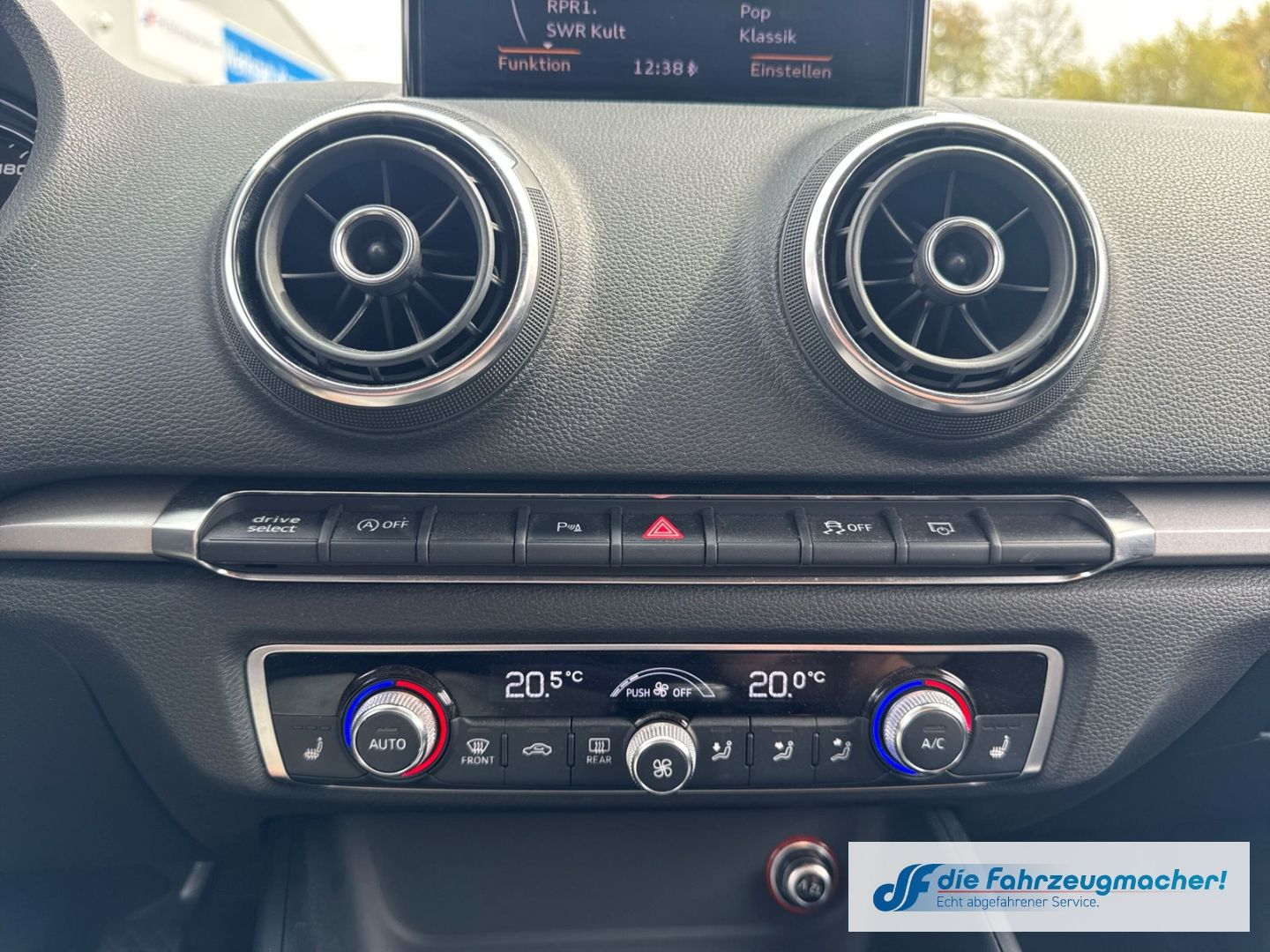 Fahrzeugabbildung Audi A3 2,0TDi Sportback Ambition Klimaautom *EXPORT