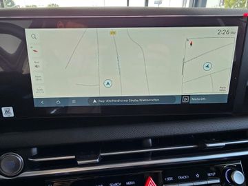 Hyundai TUCSON - 11