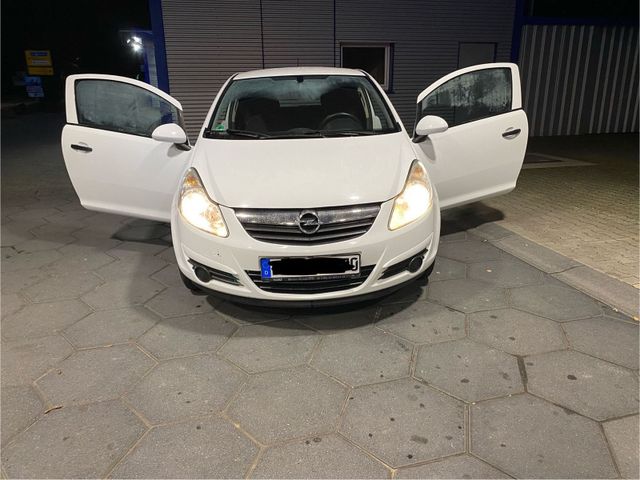 Opel Corsa 1.0