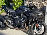 Kawasaki ZR 1000 H2