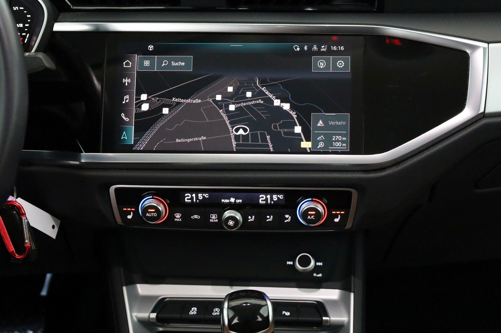 Fahrzeugabbildung Audi Q3 35 TDI advanced,Leder,Navi,LED,SH,Carplay