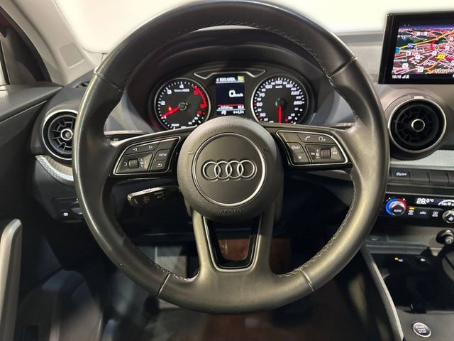 Q2 30 TDI ADVANCED FAHRSCHULAUTO LED+MMI NAVI++