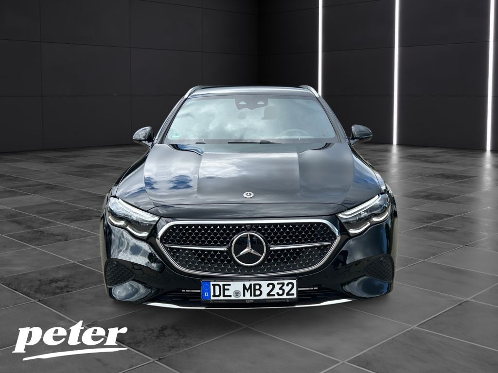 Mercedes-Benz E 220 d T-Modell Avantgarde*Fahrassistenzpaket imagem 2